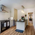 2 Bed In Harrogate Oc-88933