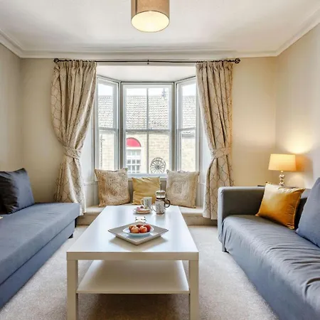 2 Bed In Harrogate Oc-88933 *